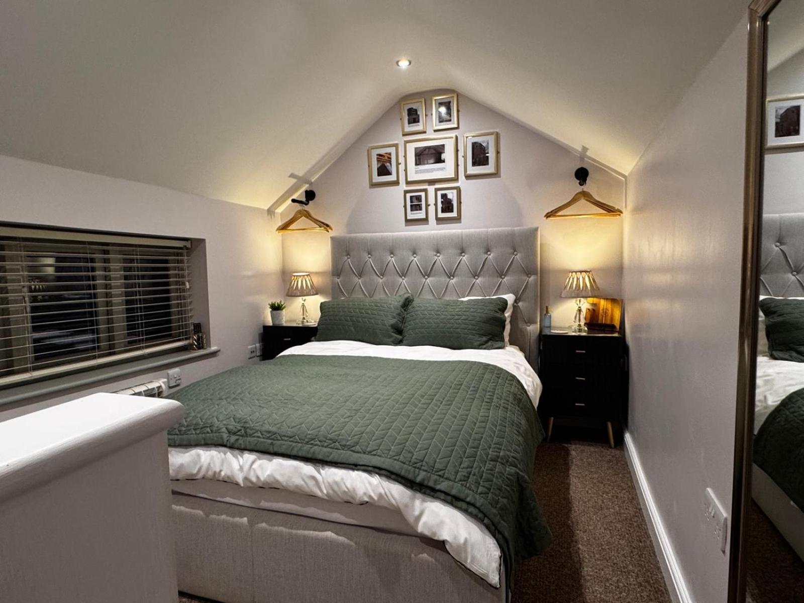 The Tower, 1 Bed 1850'S Tiny House Villa Maldon Exterior photo